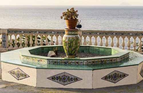 Santo Stefano di Camastra Bed & Breakfast | 55 m² Bed and breakfast ∙ 4 guests