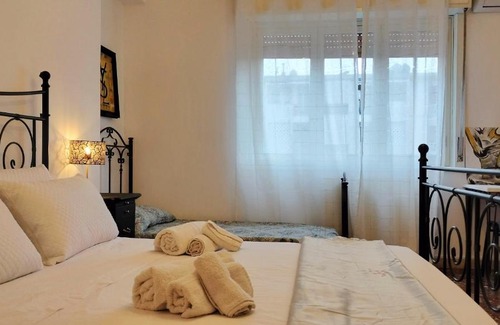 Messina Apartment | LA BARONESSA apartment- vicinissimo al policlinico