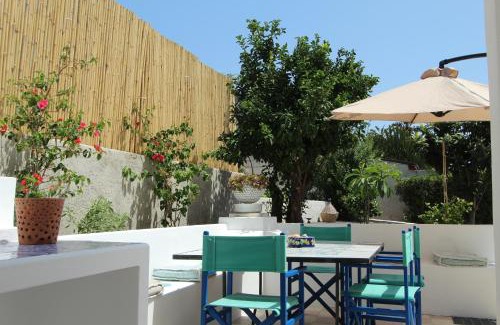 Lipari Historic Centre Villa | La Casa Bianca