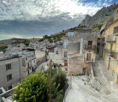 Caltabellotta House | La Casetta