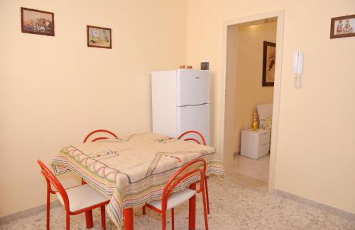 Avola Apartment | la finestra sul cortile da Alberto