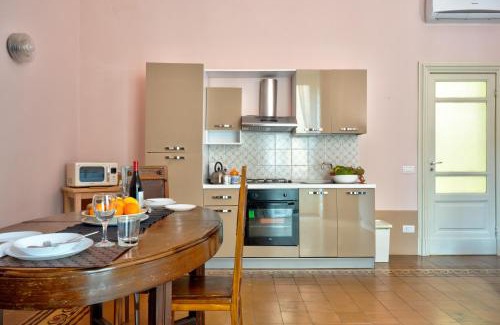 Old Town Apartment | Lettera Living
