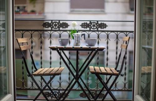 Kalsa Apartment | Loft Piazza Marina Family by DomuSicily