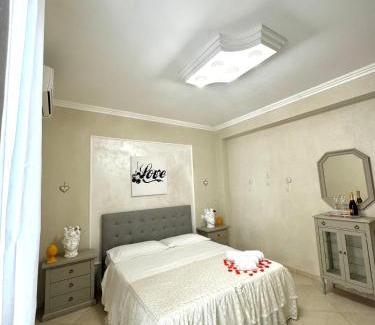 Noto House | Love Noto