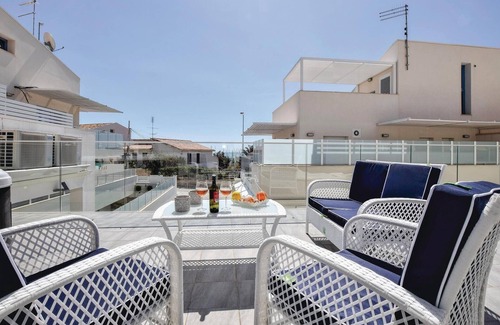 Marina di Ragusa Apartment | Lovely apartment in Marina di Ragusa