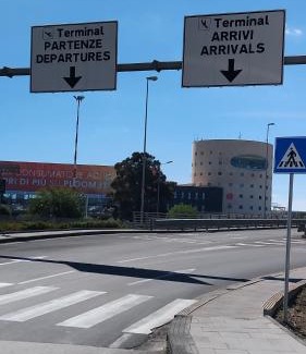 Contrada Pantano d'Arci Bed & Breakfast | low cost airport room catania bagno privato in camera 800 mt aeroporto