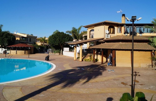 Campofelice di Roccella Villa | Mareluna Family Resort - Villa 7 - Wi-Fi and A / C!