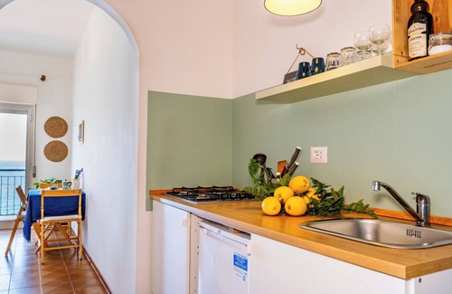Giardini Naxos Apartment | Mari Sea Home-Mediterranean Room
