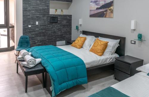 Santa Teresa di Riva Bed & Breakfast | Marranzanu Rooms