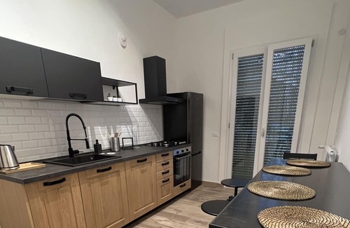 Palermo Apartment | Modern Holiday Apartment - 10 minutes from Palermo Centre
