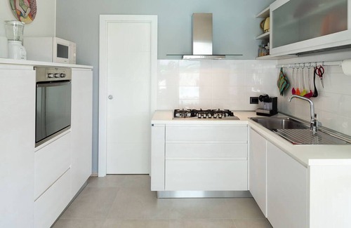 Custonaci Villa | Modern villa with pool walking distance from the sandy beach