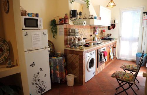 Partanna Apartment | Mondello House Lemon