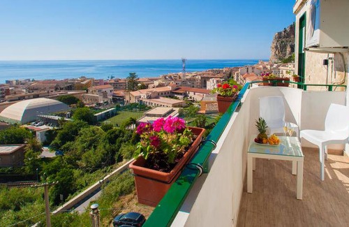 Cefalu House | Motel ∙ 8 guests