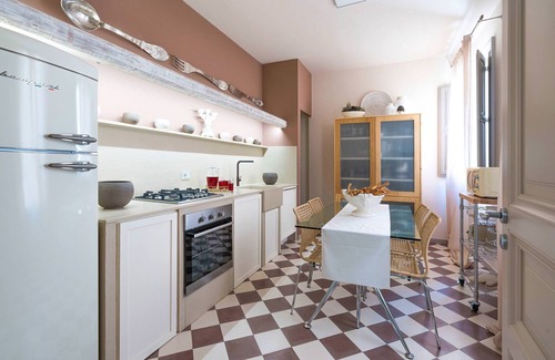 Trapani City Centre House | My Rental Homes - Dimora Simona with panoramic terrace and views of sea and Dome.
