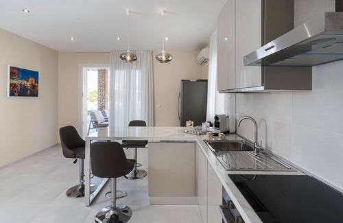 Fontane Bianche Villa | My Rental Homes - Villa Agorà with private pool