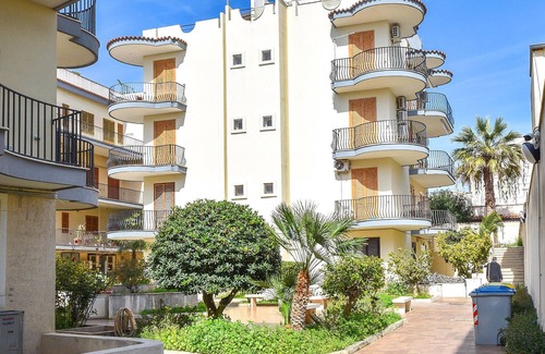 Marina di Ragusa Apartment | Nice apartment in Marina di Ragusa