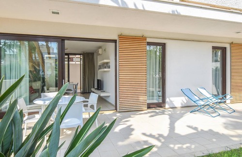 Marina di Ragusa House | Nice home in Marina di Ragusa with WiFi