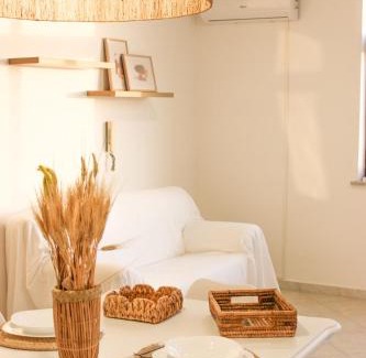 Aspra House | Oltremare Suite N37 Villa fronte mare con spa privata giardino vista panoramica e wifi gratuito