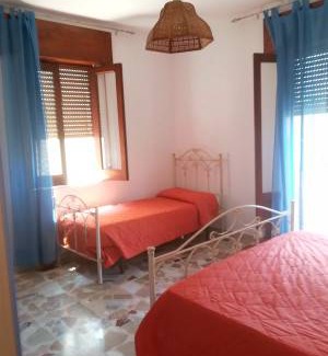 Marina di Caronia House | One bedroom house at Marina di Caronia, 200 m away from the beach with sea view, furnished terrace and wifi