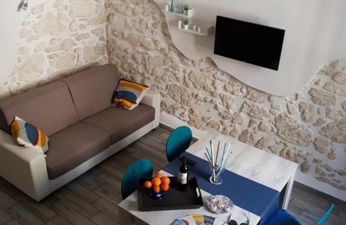 Santa Lucia Apartment | Pasubio Home Sicily