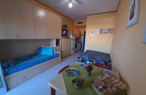 Porticato Apartment | Pietrenere Studio Apartment