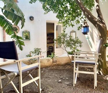 Lipari Historic Centre Apartment | Prestigioso, sotto al castello di Lipari