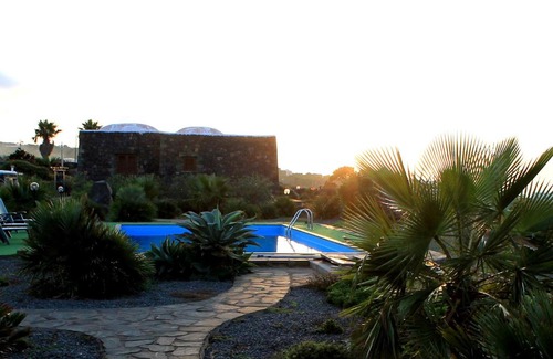 Pantelleria Apartment | Residence Cuore Mediterraneo
