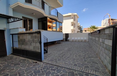 Milazzo House | Residence La Perla di Ponente