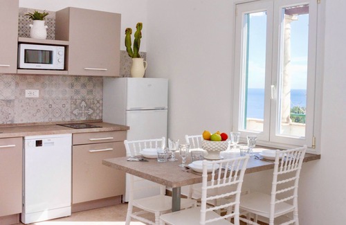 Mazzaro House | Residence Terra Rossa