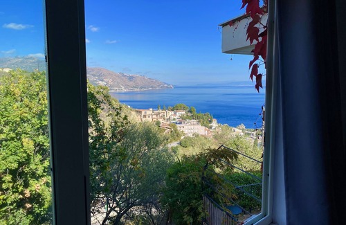 Mazzaro House | Residence Terra Rossa