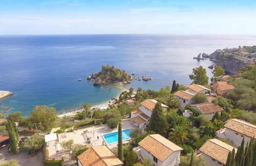 Mazzaro House | Residence Terra Rossa