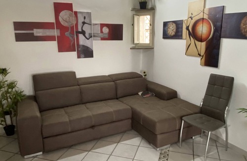 Santa Teresa di Riva Apartment | Riva Suite vacation home a stone's throw from the sea