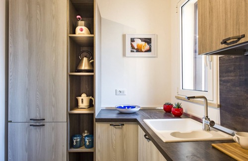 Centro Storico Apartment | Santa Cecilia Apartment 6A by Wonderful Italy