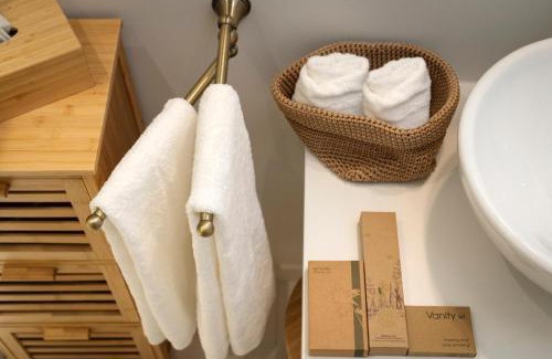 Ruggero Settimo House | Silvia Home Suite