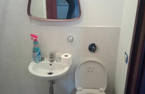 Capo d'Orlando Apartment | stanza singola per due cuori .