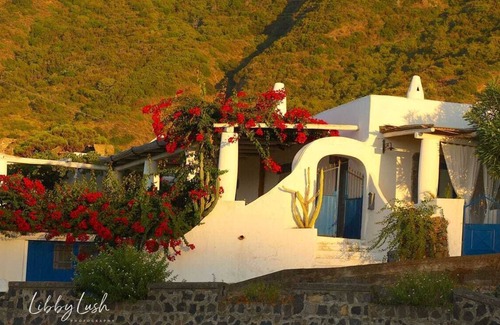 Malfa Apartment | Studio - Eolian Islands - Salina - Malfa