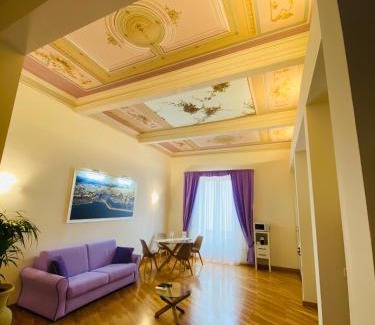 Centro Storico Apartment | SUITE 188 - Via Roma