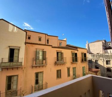 Centro Storico Apartment | SUITE 188 - Via Roma