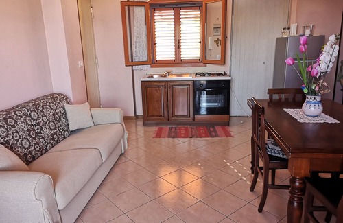 Mazzeo Apartment | Taormina by the sea, Casa Corallo (sea at 10 meters - private parking)