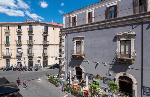 Catania City Centre Apartment | Teatro Massimo luxury apartment