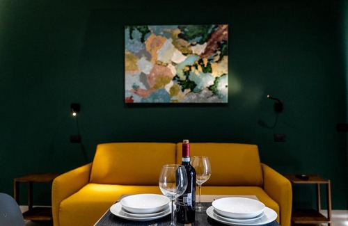 Giarre House | The Boutique Apartament- Virdamuri