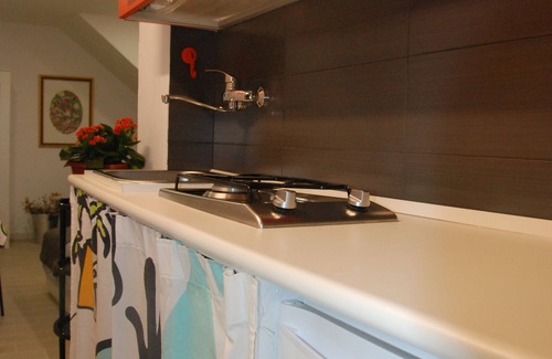 Albergheria Apartment | "U 'Puddicinu" studio apartment, with bathroom and kitchenette