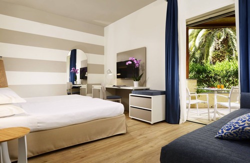 Recanati Hotel | UNA Hotels Naxos Beach Sicilia