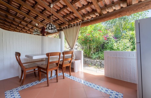 Vulcanello House | Vacation Home "Jerà 77 Vista Giardino" with Private Terrace