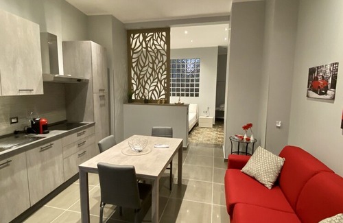 Picanello-Ognina-Barriera-Canalicchio Apartment | Vecchia Ognina Apartments Catania - free parking