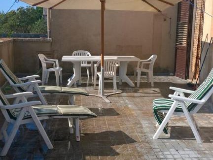 Favignana Villa | villa Banny a stone's throw from the town center