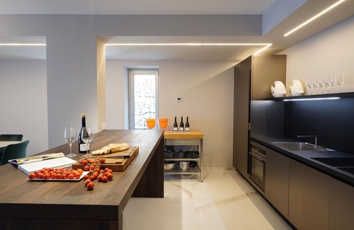 Taormina Villa | Villa Bella Giardini Naxos Taormina, 600 mt far from the sea
