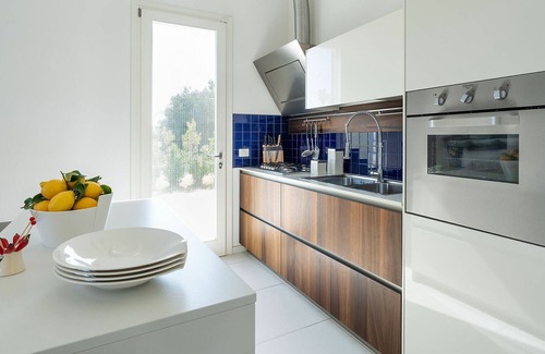 Gallina Villa | Villa Caponegro - Modern villa with outdoor jacuzzi not heated , 200 m from the seaside , in Sicily