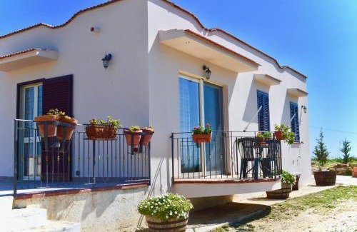 Montallegro House | Villa Chiara