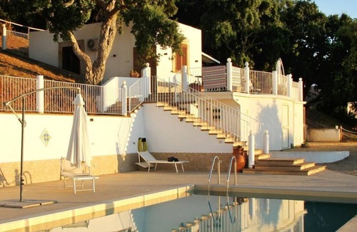 Caronia House | Villa Dammuso – Infinity Pool and Dreamy Sea View